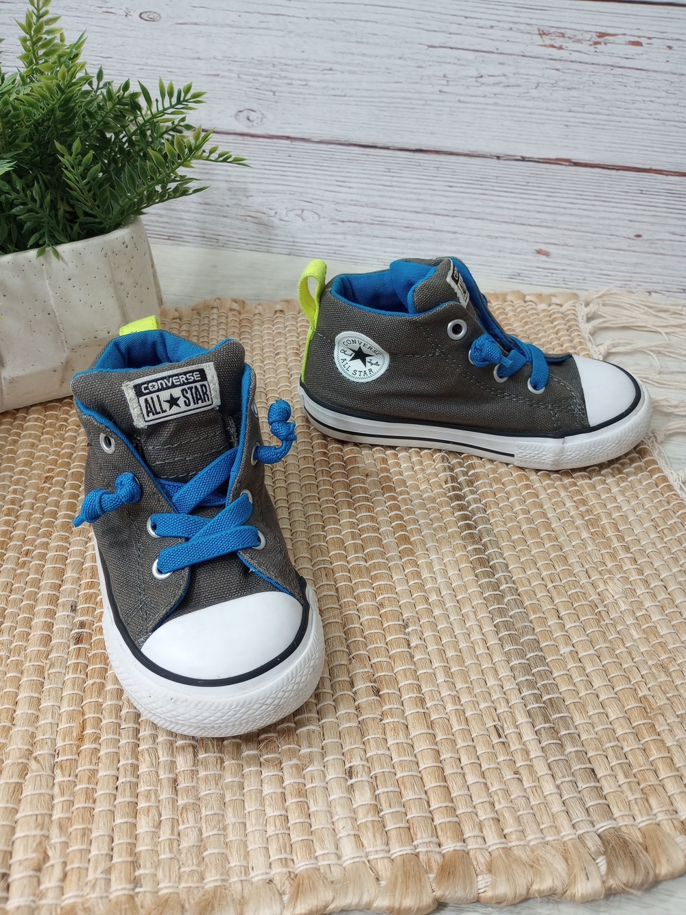 Converse Kids Gray High-Top Sneakers with Bright Blue Laces